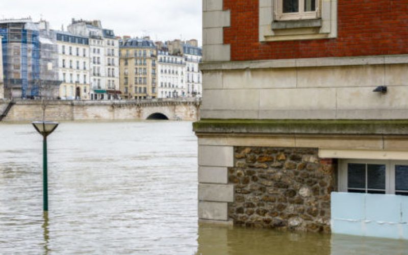 rue-inondée-a-Paris